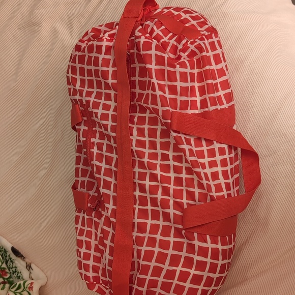 IKEA lightweight packable red and white grid pattern duffel bag - Picture 2 of 10